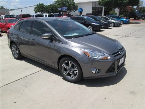 Sterling Gray Ford Focus SE Sedan.  Click to enlarge.