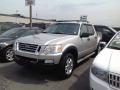 Front 3/4 View of 2007 Ford Explorer Sport Trac XLT 4x4 #3