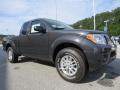 Front 3/4 View of 2014 Nissan Frontier SV King Cab #7