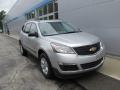 Front 3/4 View of 2015 Chevrolet Traverse LS #9