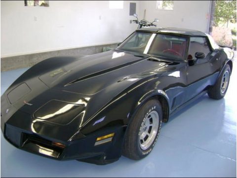 Black Chevrolet Corvette Coupe.  Click to enlarge.