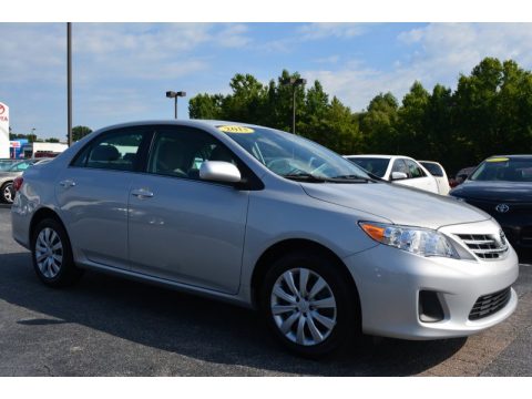 Classic Silver Metallic Toyota Corolla LE.  Click to enlarge.