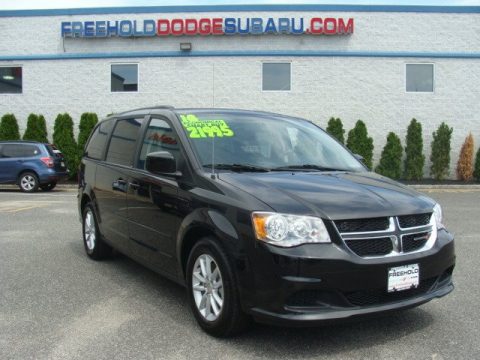 Brilliant Black Crystal Pearl Dodge Grand Caravan SXT.  Click to enlarge.