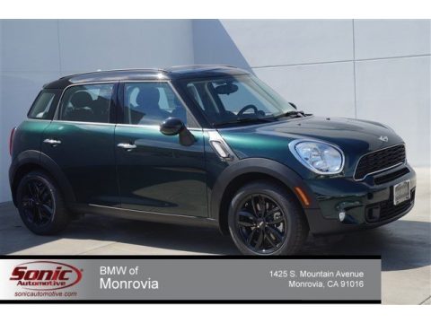 Oxford Green Metallic Mini Cooper S Countryman.  Click to enlarge.