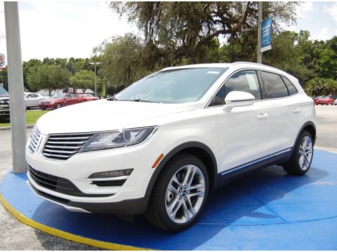 White Platinum Metallic Tri-coat Lincoln MKC AWD. Click to enlarge. White Platinum Metallic Tri-coat Lincoln MKC AWD. Click to enlarge.