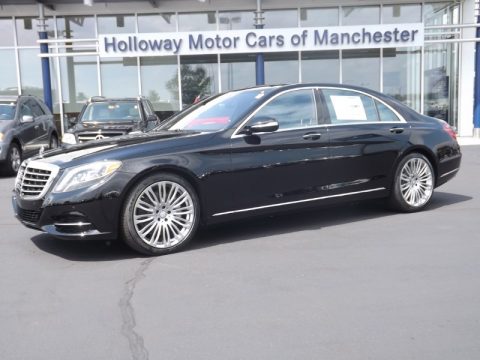 Black Mercedes-Benz S 550 4Matic Sedan.  Click to enlarge.