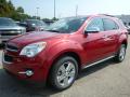 Front 3/4 View of 2015 Chevrolet Equinox LT AWD #1
