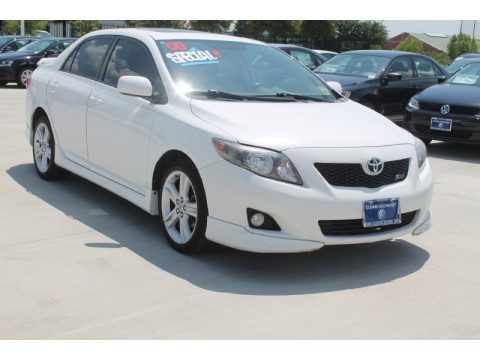 Super White Toyota Corolla XRS.  Click to enlarge.