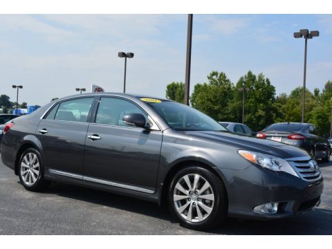 Magnetic Gray Metallic Toyota Avalon Limited.  Click to enlarge.