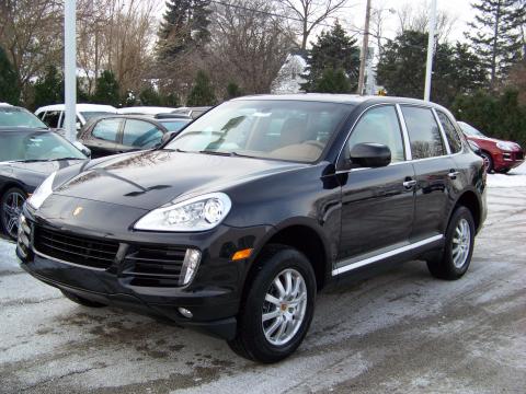 Basalt Black Metallic Porsche Cayenne Tiptronic.  Click to enlarge.