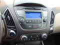 Controls of 2015 Hyundai Tucson GLS #11