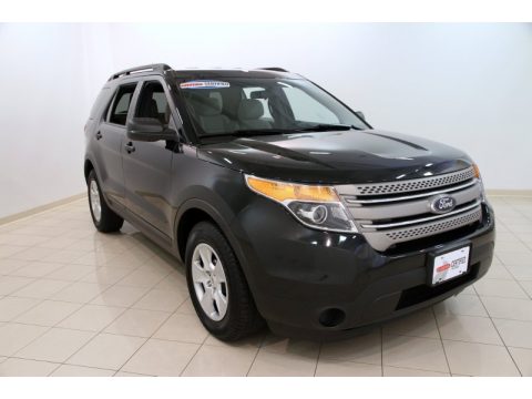 Tuxedo Black Metallic Ford Explorer FWD. Click to enlarge. Tuxedo Black Metallic Ford Explorer FWD. Click to enlarge.