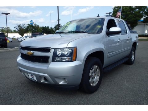 Silver Ice Metallic Chevrolet Avalanche LS 4x4.  Click to enlarge.