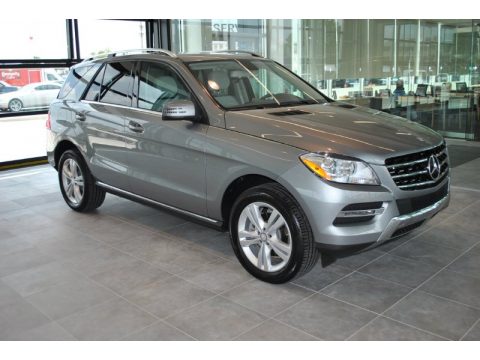 Palladium Silver Metallic Mercedes-Benz ML 350 4Matic.  Click to enlarge.