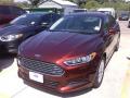 Front 3/4 View of 2015 Ford Fusion SE #3