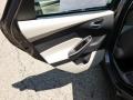 2014 Focus SE Sedan #13