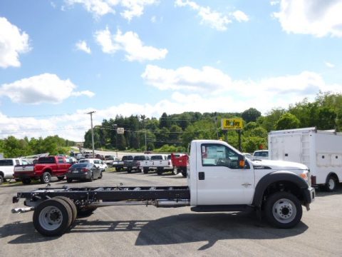 Oxford White Ford F450 Super Duty XL Regular Cab Chassis.  Click to enlarge.
