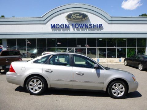 Silver Birch Metallic Ford Five Hundred SEL.  Click to enlarge.