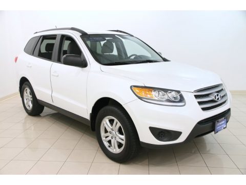 Glacier White Hyundai Santa Fe GLS.  Click to enlarge.