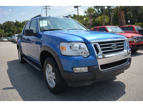 Blue Flame Metallic Ford Explorer Sport Trac XLT.  Click to enlarge.