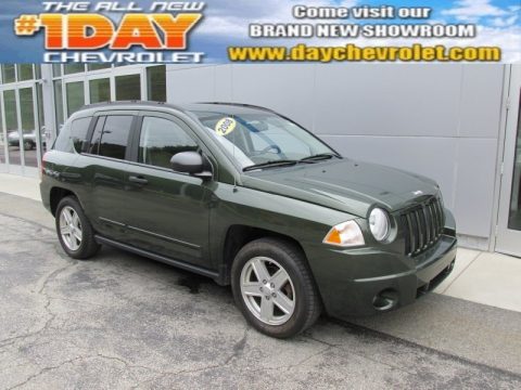 Jeep Green Metallic Jeep Compass Sport 4x4.  Click to enlarge.