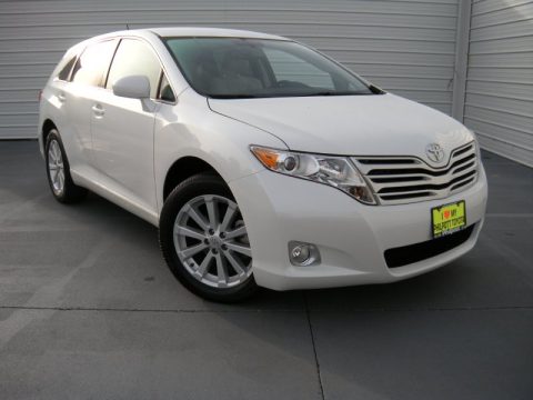Blizzard White Pearl Toyota Venza I4.  Click to enlarge.