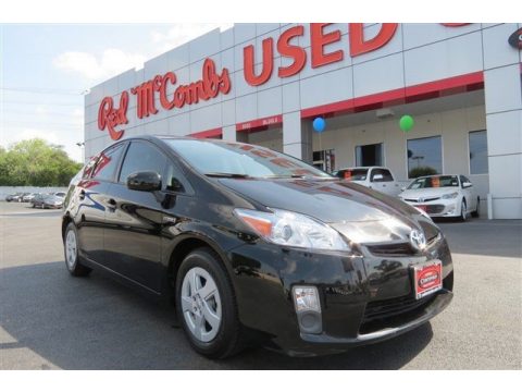 Black Toyota Prius Hybrid IV.  Click to enlarge.