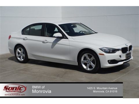 Alpine White BMW 3 Series 320i Sedan.  Click to enlarge.