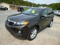 Front 3/4 View of 2011 Kia Sorento EX AWD #3
