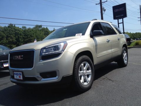 Champagne Silver Metallic GMC Acadia SLE AWD.  Click to enlarge.