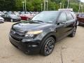 Front 3/4 View of 2015 Ford Explorer Sport 4WD #4