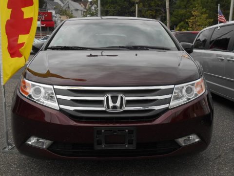 Dark Cherry Pearl Honda Odyssey Touring.  Click to enlarge.
