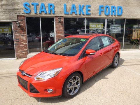 Race Red Ford Focus SE Sedan.  Click to enlarge.