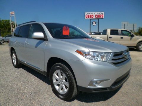 Classic Silver Metallic Toyota Highlander SE 4WD. Click to enlarge. Classic Silver Metallic Toyota Highlander SE 4WD. Click to enlarge.