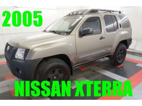 Granite Metallic Nissan Xterra SE 4x4.  Click to enlarge.