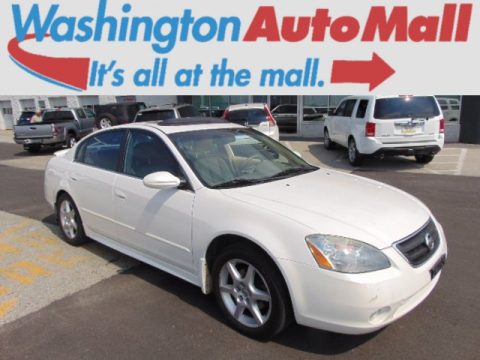 Satin White Pearl Nissan Altima 3.5 SE. Click to enlarge. Satin White Pearl Nissan Altima 3.5 SE. Click to enlarge.