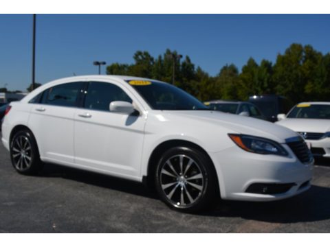 White Gold Chrysler 200 S.  Click to enlarge.