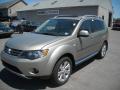 2009 Outlander SE 4WD #1