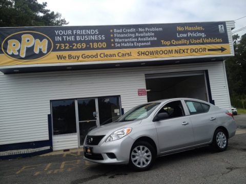 Brilliant Silver Metallic Nissan Versa 1.6 S Sedan.  Click to enlarge.