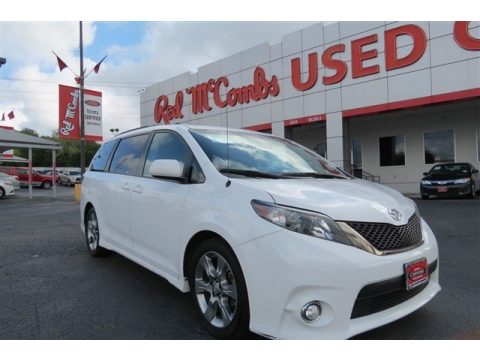 Super White Toyota Sienna SE.  Click to enlarge.