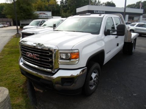 Summit White GMC Sierra 3500HD Work Truck Crew Cab 4x4 Flat Bed.  Click to enlarge.