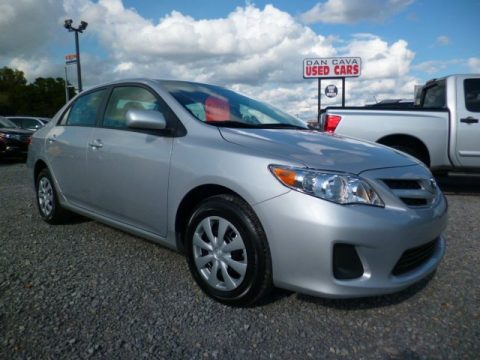 Classic Silver Metallic Toyota Corolla LE.  Click to enlarge.