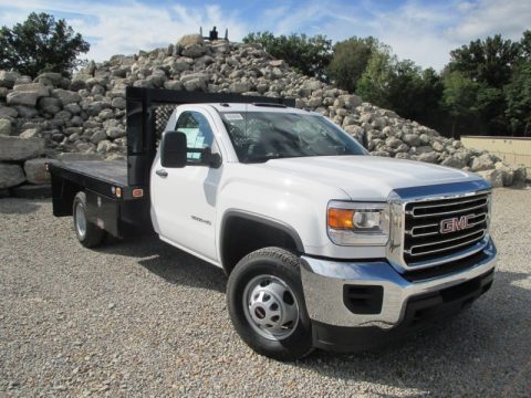 Summit White GMC Sierra 3500HD Work Truck Regular Cab 4x4 Flat Bed.  Click to enlarge.