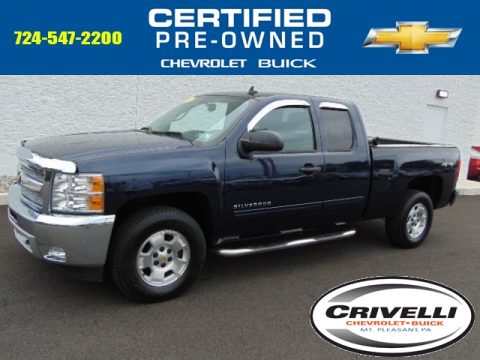 Imperial Blue Metallic Chevrolet Silverado 1500 LT Extended Cab 4x4.  Click to enlarge.
