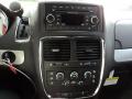 Controls of 2015 Dodge Grand Caravan SXT #6