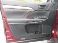 Door Panel of 2015 Toyota Highlander LE #23 Door Panel of 2015 Toyota Highlander LE #23