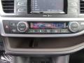Controls of 2015 Toyota Highlander LE #30 Controls of 2015 Toyota Highlander LE #30