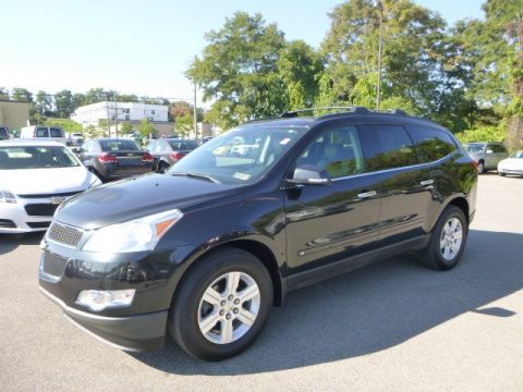 Black Granite Metallic Chevrolet Traverse LT AWD.  Click to enlarge.