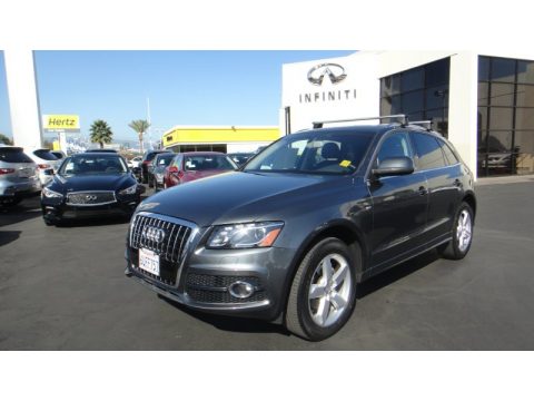 Daytona Gray Pearl Effect Audi Q5 3.2 FSI quattro.  Click to enlarge.