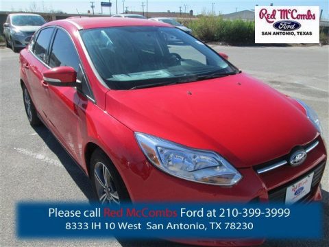 Race Red Ford Focus SE Sedan. Click to enlarge. Race Red Ford Focus SE Sedan. Click to enlarge.